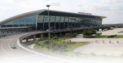 O caminho de ferro de Luanda CFL vai implementar nos próximos dias novos serviços de transporte público para os passageiros da Estação do Bungo até ao Aeroporto Internacional Dr.António Agostinho Neto (AIAAN)